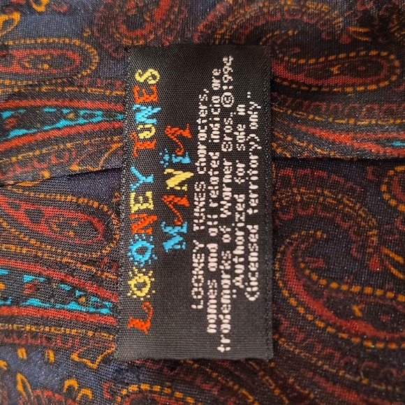 Vtg 1994 Looney Tunes Mania Bugs Taz Tweety Sylvester Marvin Paisley Pattern Tie - Picture 7 of 7